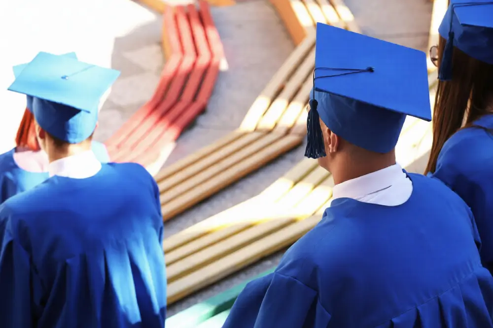 alumni-and-donor-engagement img